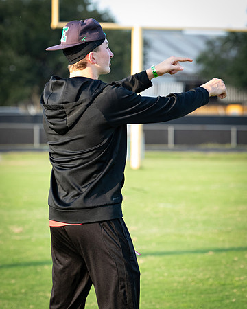 09-27 POWDER PUFF-131