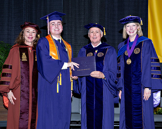 002-LSUE GRAD