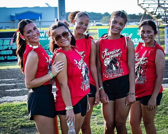 09-27 POWDER PUFF-130