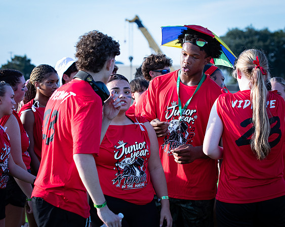 09-27 POWDER PUFF-118