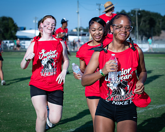 09-27 POWDER PUFF-106