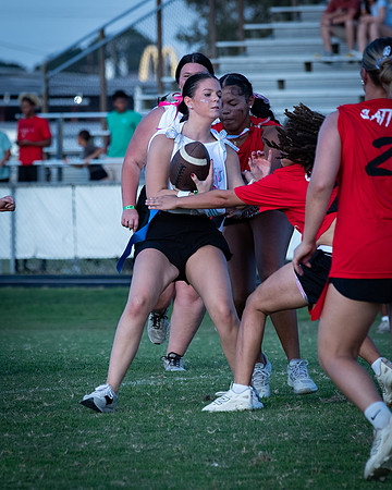 09-27 POWDER PUFF-139