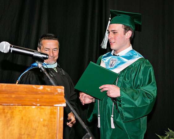 082-EH GRAD