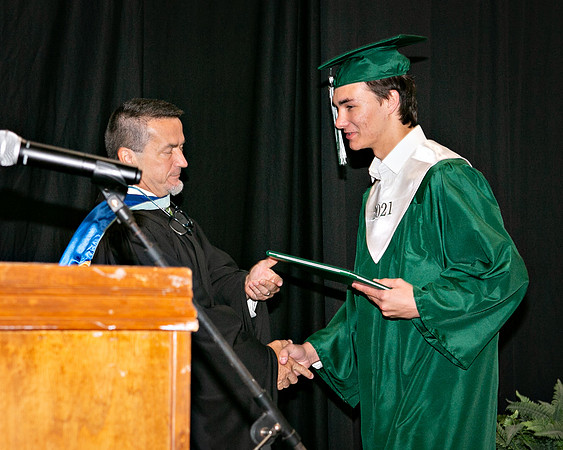 099-EH GRAD