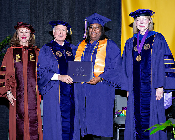 007-LSUE GRAD