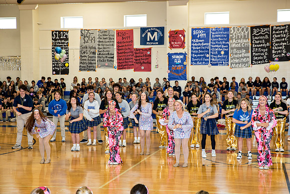 05-06 ACADEMIC PEP RALLY-5036