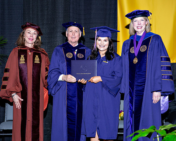 022-LSUE GRAD