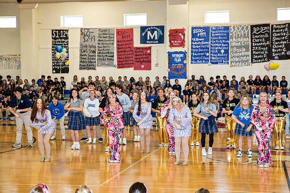 05-06 ACADEMIC PEP RALLY-5037